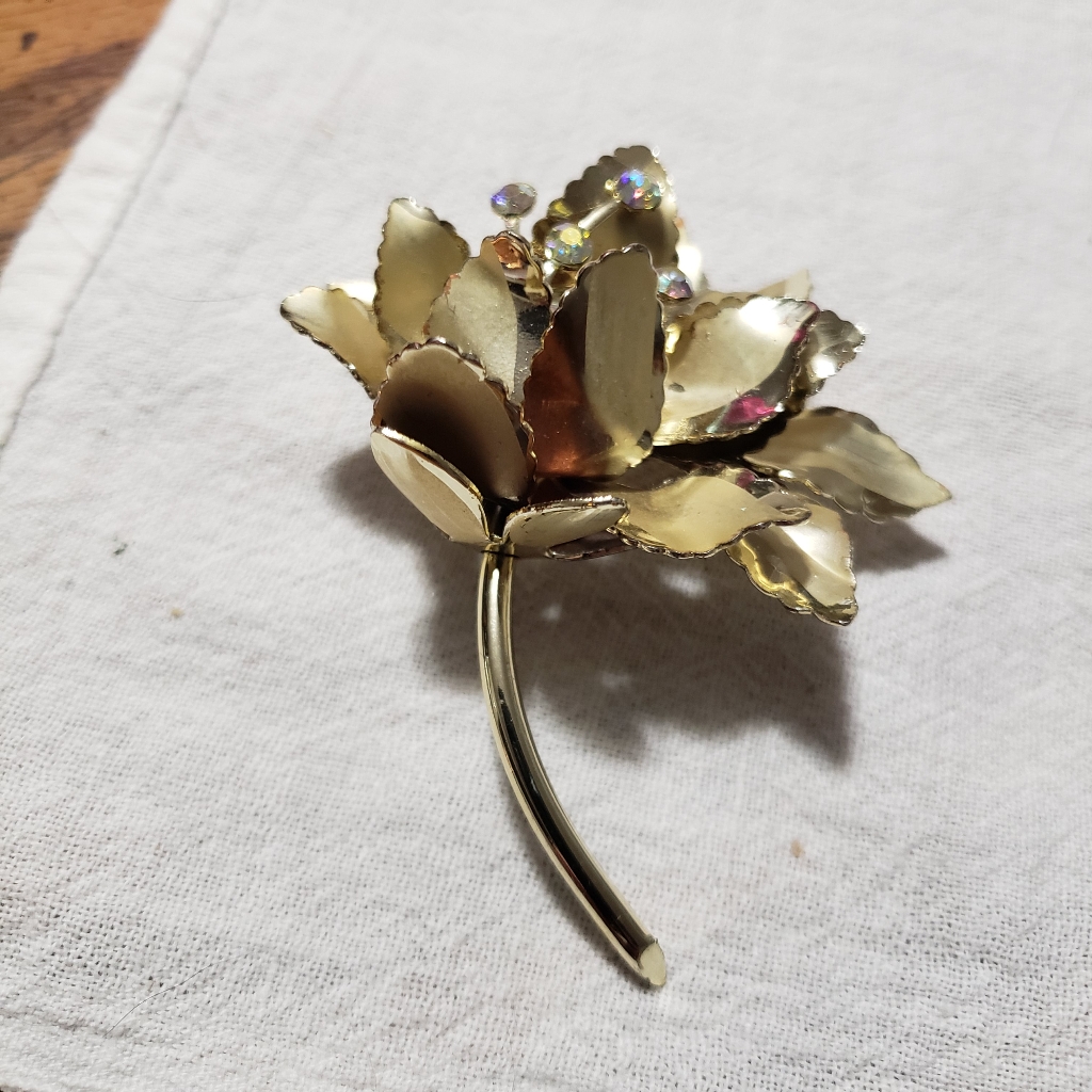 Vintage And Elegant Goldtone Floral Brooch With Aurora Borealis Rhinestones